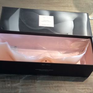 Invisible shaping uplift bra